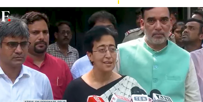 అరవింద్ కేజ్రీవాల్ ఢిల్లీ ముఖ్యమంత్రి పదవికి రాజీనామా చేశారు, అతీషి అధికారంలోకి వచ్చారు